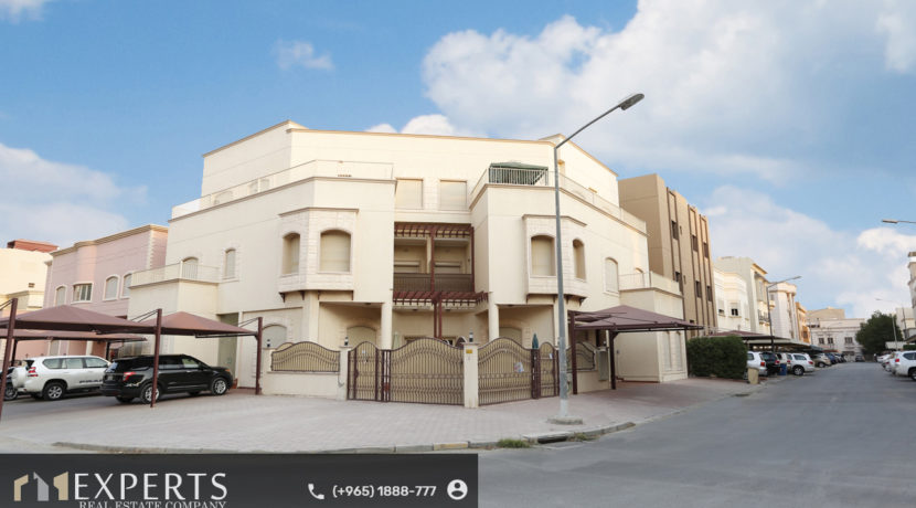 _36A1192_experts_real_estate_zahraa_apartment