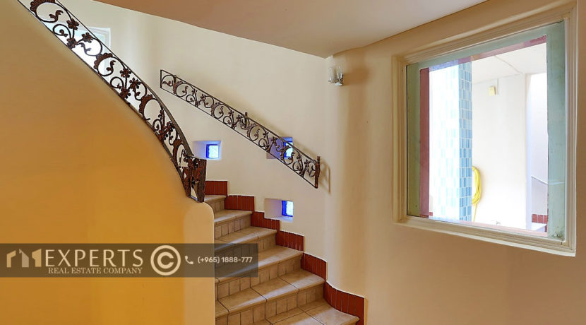 03-GF-Mubaral-Alkabeer-Villa-Staircase