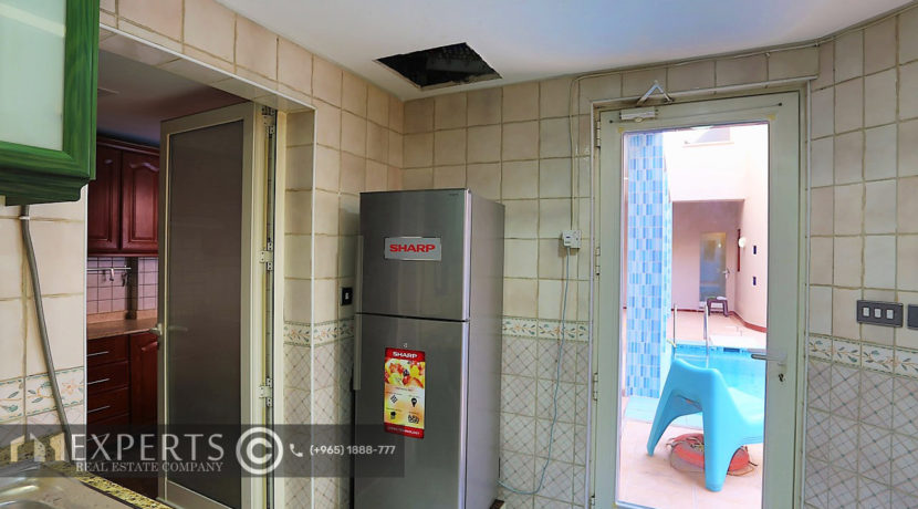 18-GF-Mubaral-Alkabeer-Villa-Kitchen2
