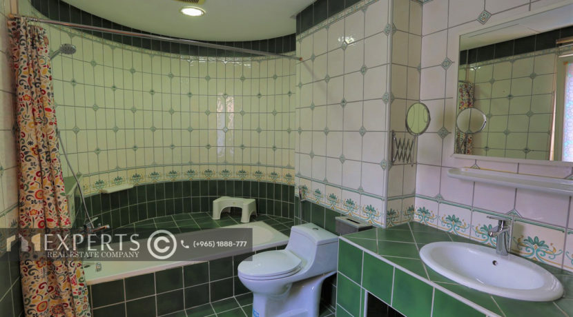 43-1st-Mubaral-Alkabeer-Villa-MasterbedroomCR